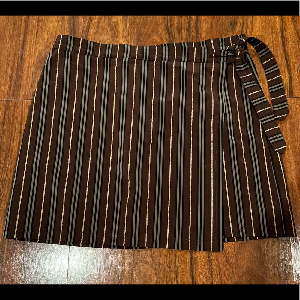 Burberry Size M Cover up Wrap Skirt